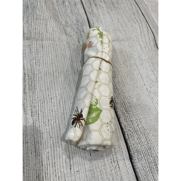 lot of 3 Now Designs Danica Kitchen Towel 18x26” Pastel Spring Bugs B10 - Picture 3 of 4